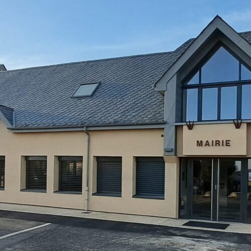 La mairie et l’agence postale